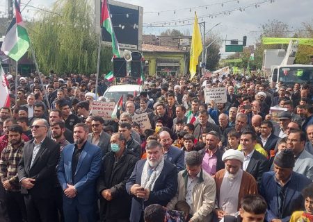 مشگين شهري ها در راهپيمايي 13 آبان شركت كردند