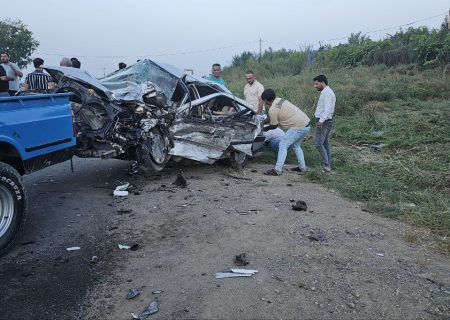 یک فوتی و ۴ مصدوم در برخورد سمند و پژو در جاده پارس آباد به اصلاندوز