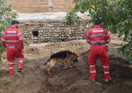 نجات کودک ۳ ساله مفقود شده در روستای قوناخ قیران (رویندزق) اردبیل