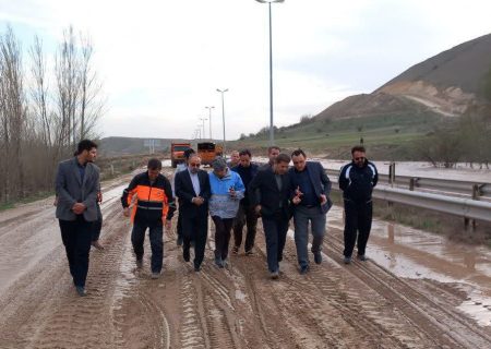 دستور دادستان برای پیگیری قضایی حادثه رانش زمین در سه‌ راهی شیران