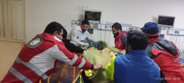 نجات کوهنورد دچار سوختگی شدید در ارتفاعات «گردولو» توسط هلال‌احمر مشگین‌شهر