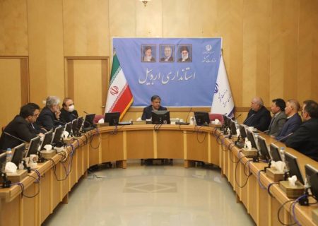 تعیین تکلیف کارت‌های بازرگانی در دستور کار است/ پیگیری افزایش سقف صادراتی بازرگانان