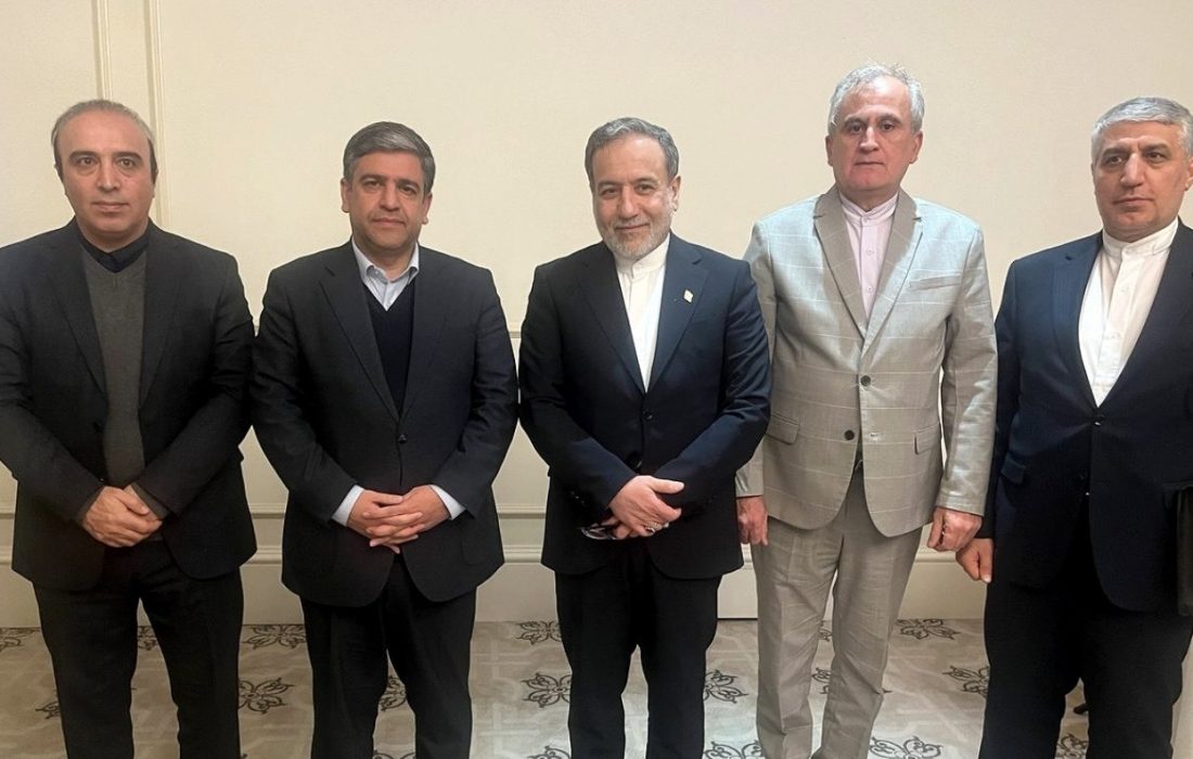 نشست استاندار اردبیل با وزیر امور خارجه در سفر به جمهوری آذربایجان/ پیگیری اولویت‌های دیپلماسی اقتصادی مرزی