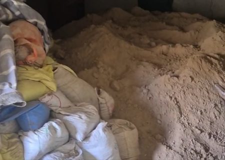 دستگیری عاملان حفاری غیرمجاز در شهرستان انگوت/ کشف تونل ۳۰ متری در نزدیکی تپه تاریخی
