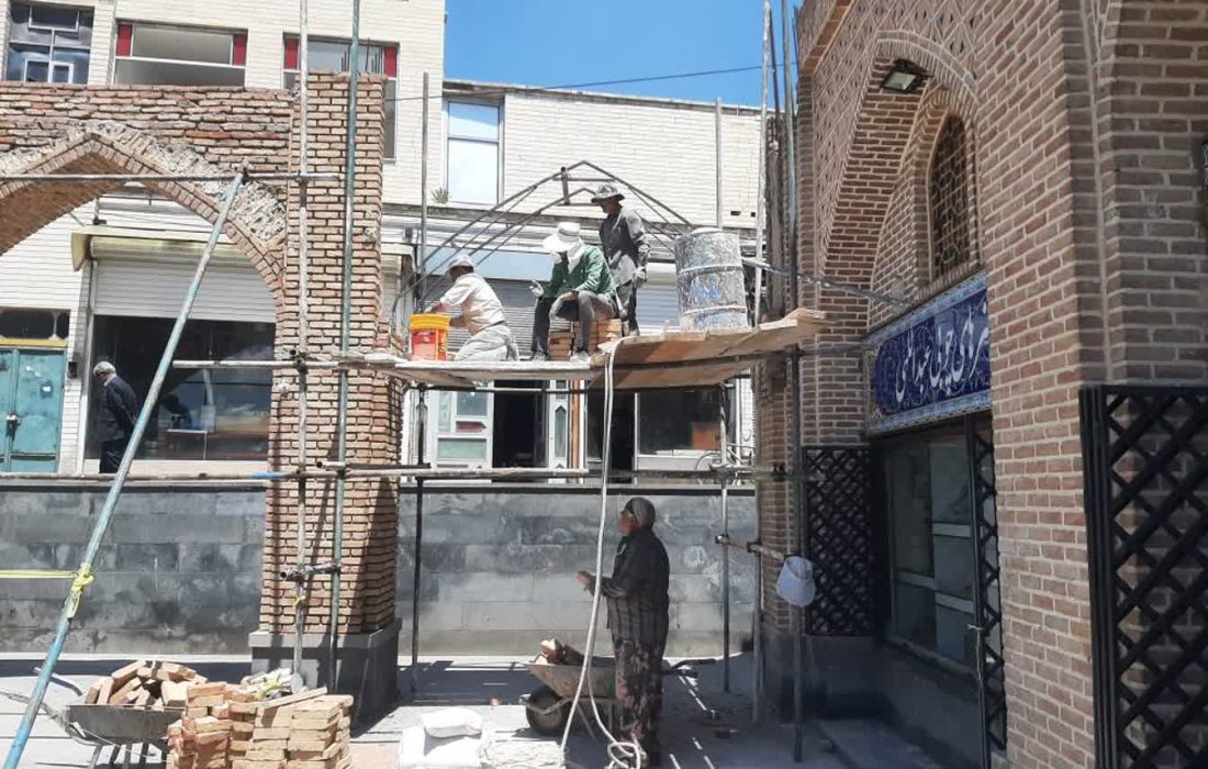 شروع عملیات تکمیل رواقهای بخش تجاری و دروازه اصلی مجموعه میراث جهانی شیخ صفیالدین اردبیلی